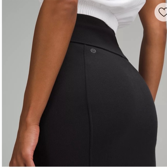 Scuba High-Rise Mini Skirt - Picture 5 of 8